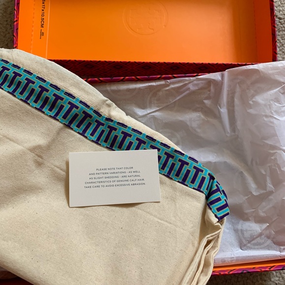 Tory Burch Lila 20 mm Loafer Shoe Black & Animal - Picture 5 of 12